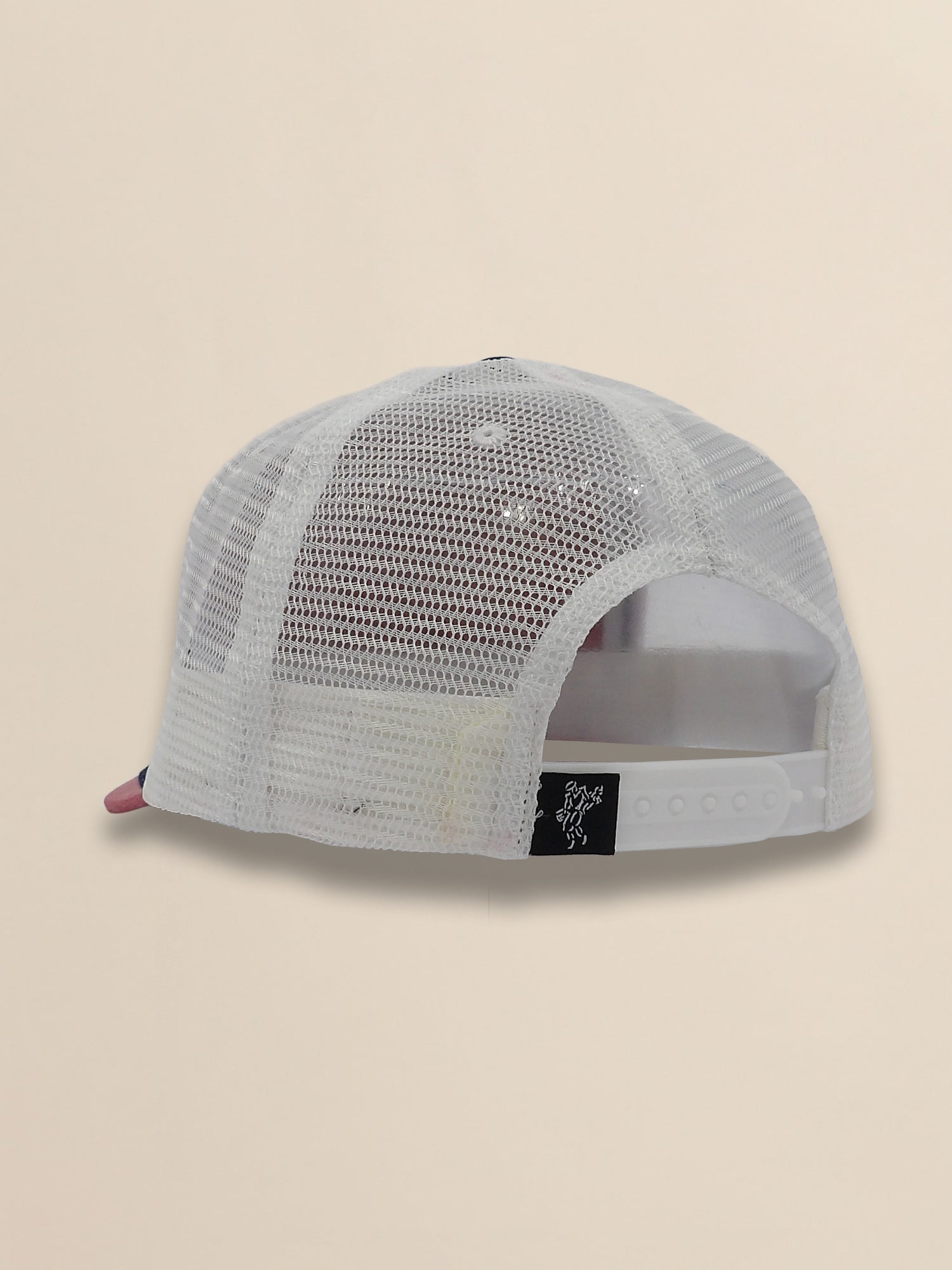2 Tone Mesh Back Vintage Twill Flag Label Trucker Cap